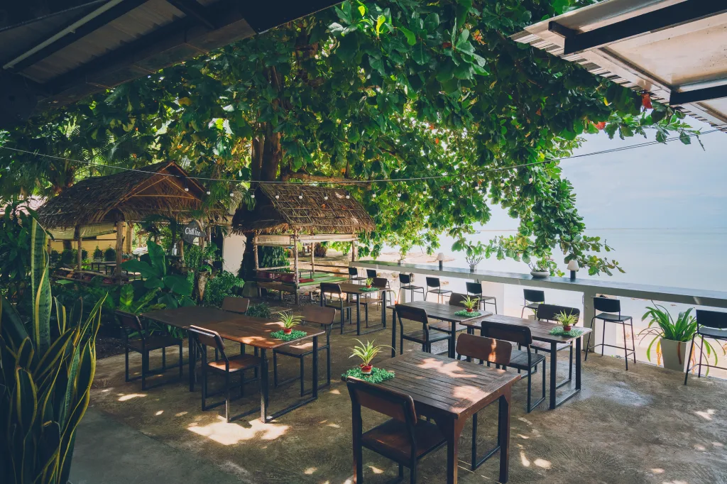 Chill Inn Beach Cafe Hostel