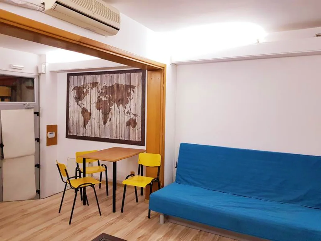 Sleep Inn Hostel